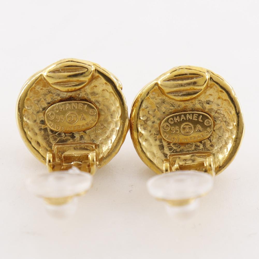 CHANEL COCO Mark Earring vintage Plated Gold 9g Women Used