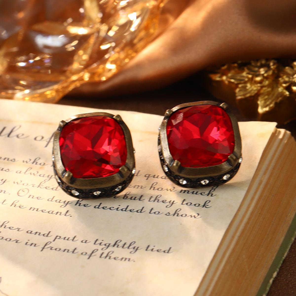 Винтажные Цветочные Геометрические Средневековые Нишевые Серьги Серебряная Игла Премиум Персональность Стойкие Цвета Серьги Жемчужные Европейские и Американские