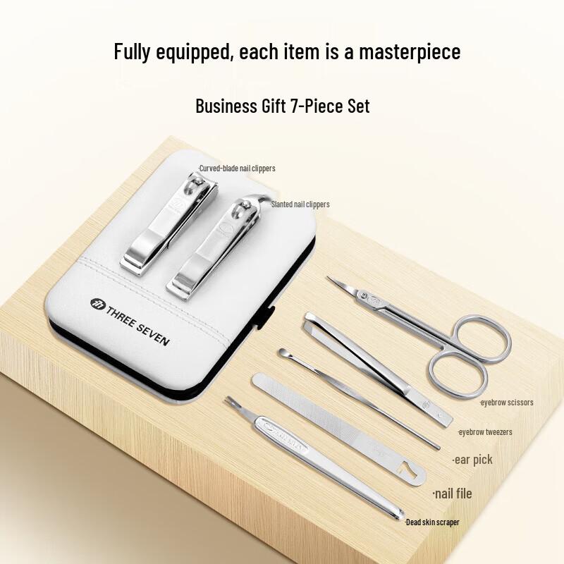 THREE SEVEN (777) 7-Piece Nail Care Kit
