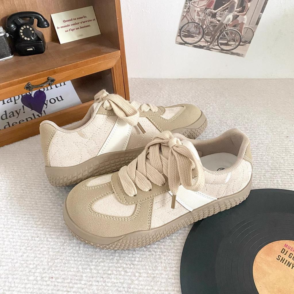 Hong Kong style 2025 spring new retro moral training shoes women's versatile shoes versatile white shoes sports and leisure shoes