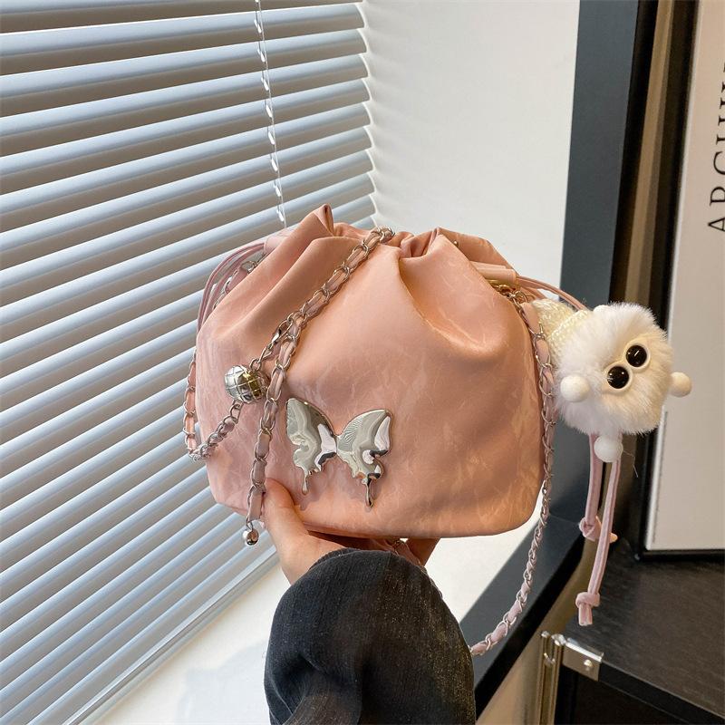 Korean Aesthetic Casual Bucket Bag Chain Summer 2024 New Niche Design Bag Crossbody Pleated Bag Women