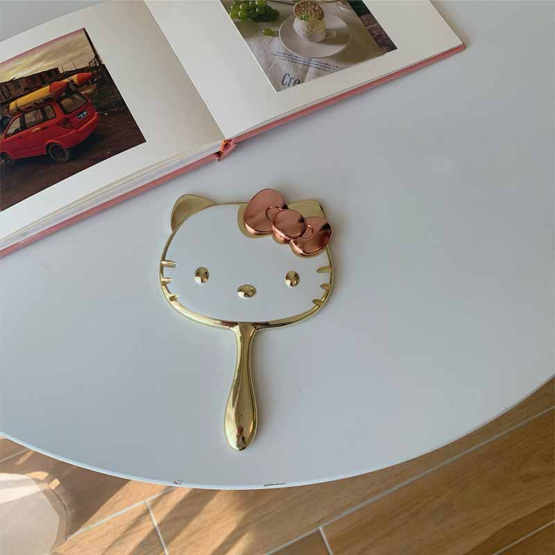 

Animation Series Cute Small Handheld Foldable Mirror Portable Exquisite Household Travel Makeup Mirror Peripheral Gifts small size