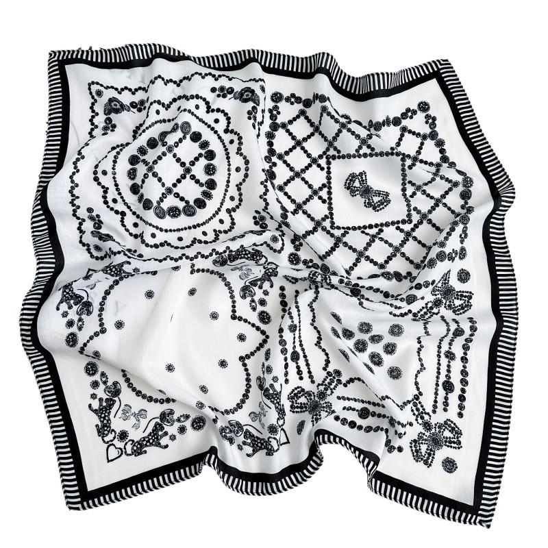 Fashion Korean version retro cashew print 61 square scarf cotton and linen texture small square scarf headscarf women's silk hair texture silk scarf