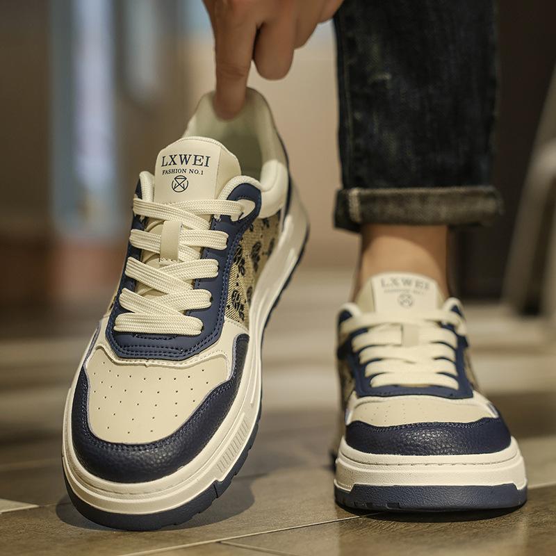 Summer New Breathable Trend Casual Flat Shoes Men's Retro Shoes Versatile Sports Trendy Shoes