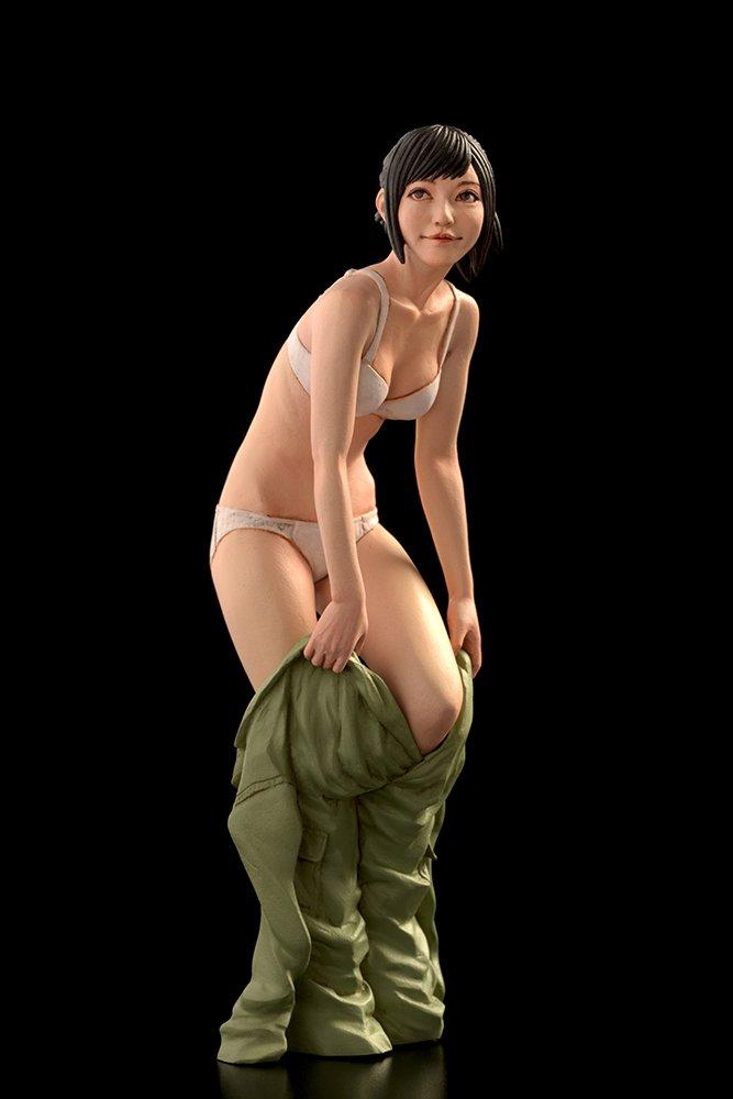 Brick Works Maschinen Krieger Training Girl Want to Stare at Scale Resin Cast Assembly Kit "I You" 1/20 MUS-27