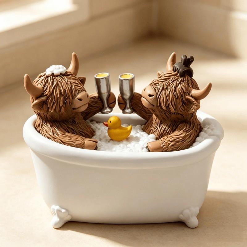 Highland Cow Bathtub Resin Craft Ornament Cute Animal Figurine Home Decor Gift All Occasions