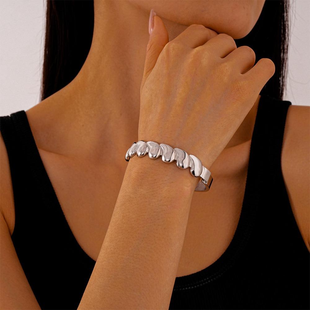 Schmetterling Weit Offener Armreif Metall Übertriebenes Armband Temperament Manschettenarmreifen Frauen