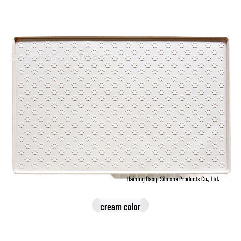 Silicone Pet Mat - Waterproof & Easy to Clean, Available in Sizes S/L for Dogs & Cats