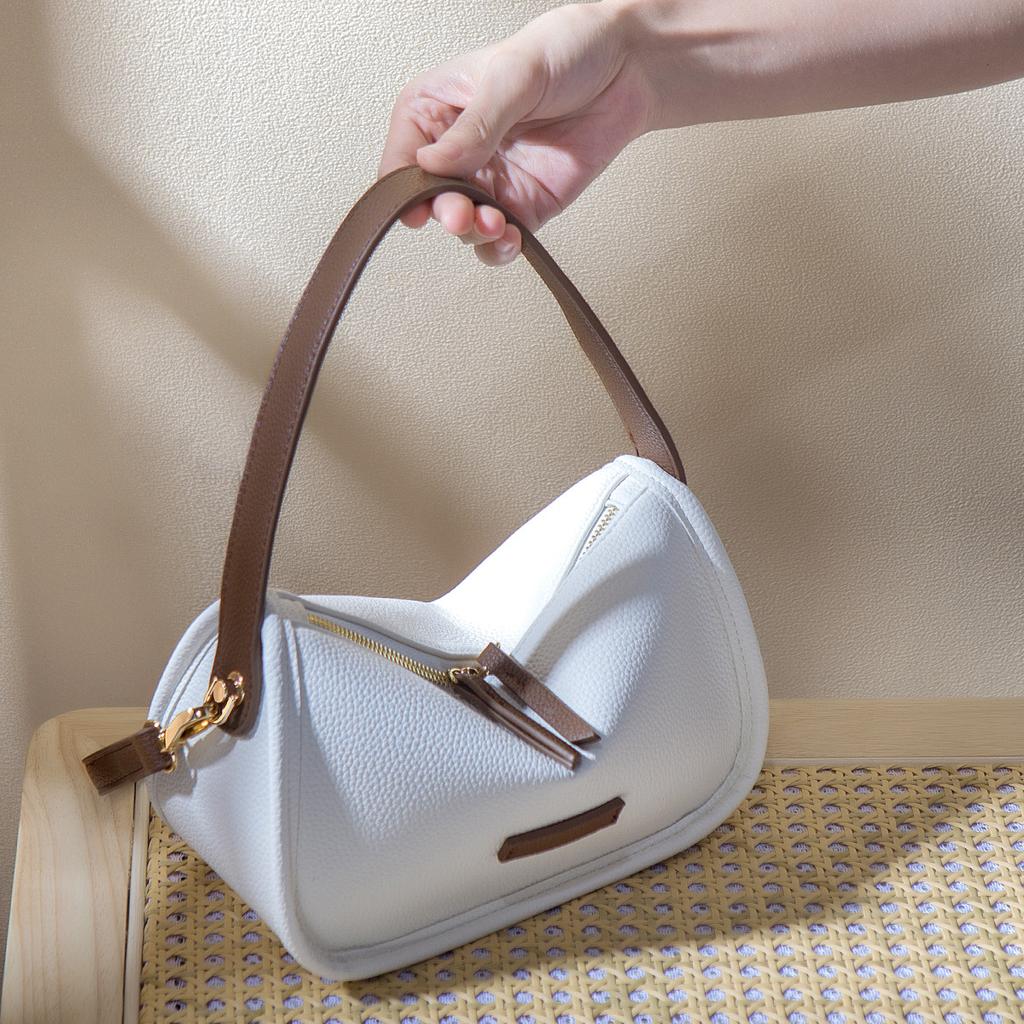 2024 New Summer Niche Design Single-Shoulder Underarm Bag, High-End Fashion Commuting Versatile Crossbody Baguette Bag