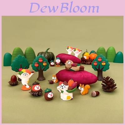Cat Resin Figurine With Autumn Themed Decor For Home Or Office Display