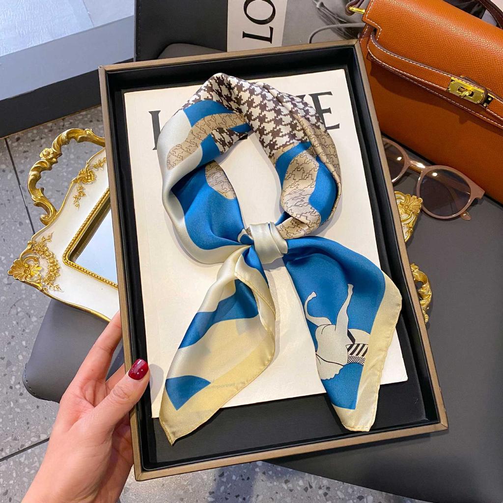 Silk scarf women's neck new scarf with coat 70 small square scarf scarf mother high-end scarf