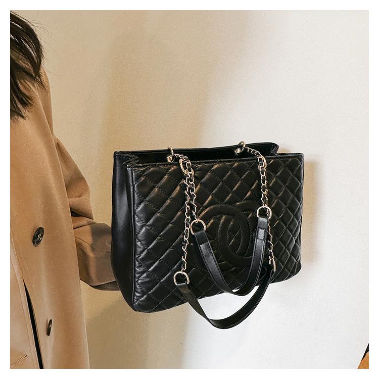 Women's Fashion Diamond Pattern Chain Tote Bag