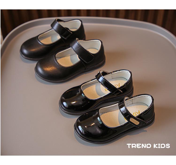 Girls' Black Soft Sole Leather Princess Shoes for School and Casual Wear