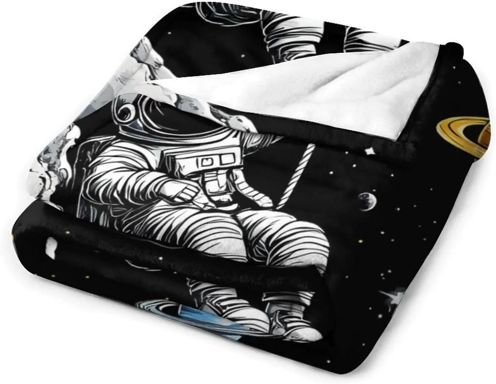 Astronaut & Space Pattern Soft Throw Blanket – Perfect for Pop Art, Animal Lovers, Couch, Bed, Car, Home, Camping, All-Season