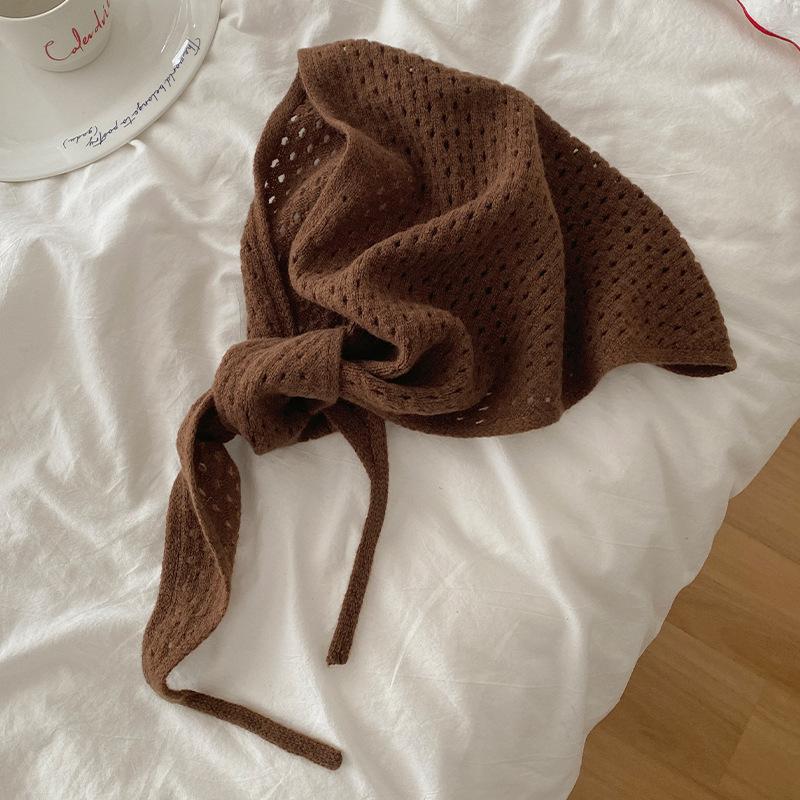 New Autumn and Winter Warm and Versatile Knitted Scarf Triangular Scarf Fashionable and High End Women's Warm Scarf