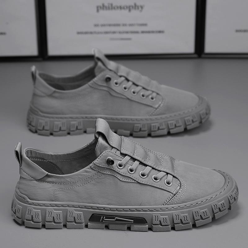 

Парусиновые туфли летние дышащие ледяные шелковые зонтичные тканевые водонепроницаемые антискейтбордные туфли ленивые однопедальные защитные туфли старые пекинские тканевые туфли 39