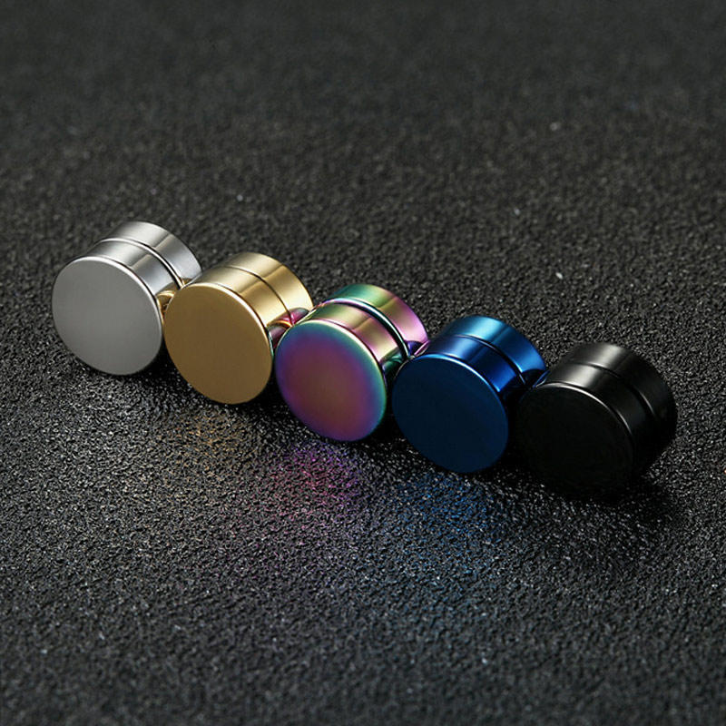 2 Pair Fashion Korean Men Clip Earrings Titanium Steel Magnet Man Magnetic Round Earring Jewelry Accessories Gifts