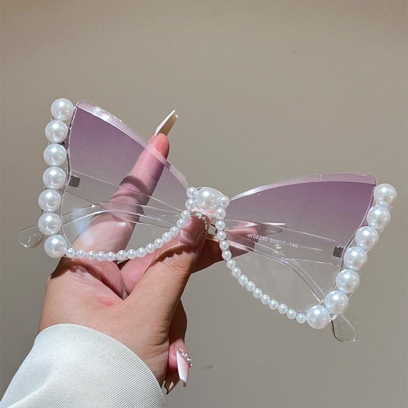 New y2k Oversized Butterfly Vintage Sunglasses Women Luxury Brand Designer Sun Glasses Popular Elegant Pearl Sexy Ladies Shades