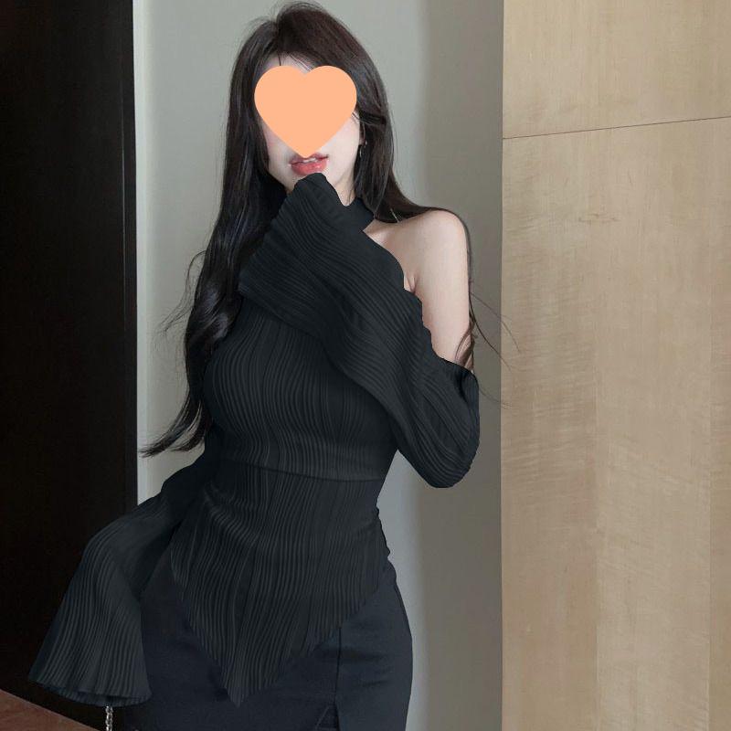 Autumn/Winter Spicy Off-Shoulder Halter Long Sleeve T-shirt for Women