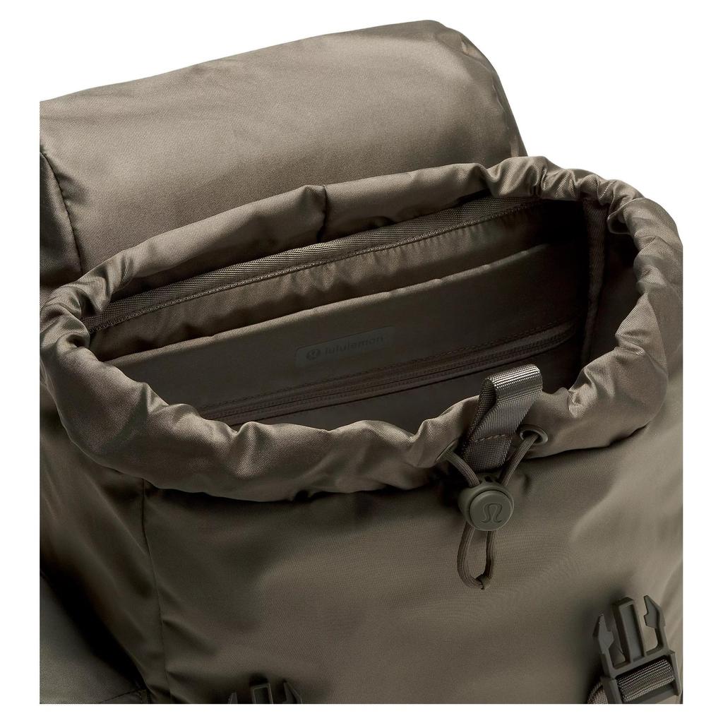 Lululemon Wunderlust 14L Vielseitiger Leichter Nylon Mini-Rucksack Unisex Rucksäcke Militärgrün Kupfer LU9COIS-069345