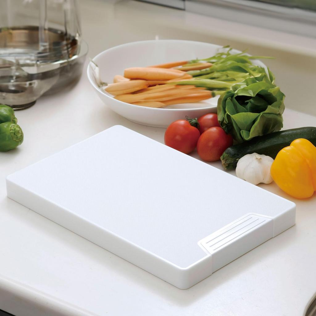Save Industry Superlehké prkénko na krájení Běžné Bílé 35 x x 3cm Vyrobeno v Japonsku Antibakteriální Lehké Stylové Prkénko na krájení Kuchyň Jednoduché