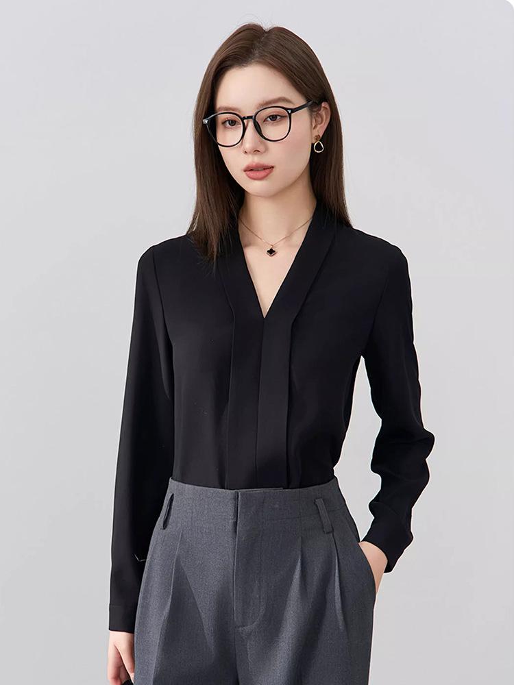 Women's White Chiffon V-Neck Professional Shirt – Elegant Formal Wear for Interviews and Office Settings