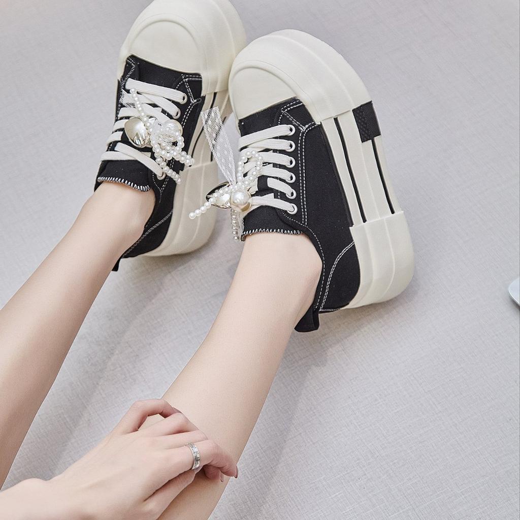 Canvas Shoes Women's Korean Version Platform Muffin Shoes 2025 Summer New Versatile Round Head Lace-up Casual Shoes Breathable Single Shoes