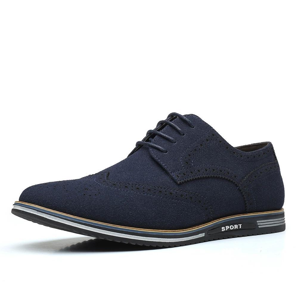 New 2025 Designer Men's Suede Leather Brogues Shoes Fashion Men Casual Daily Gentleman Leisure Shoes For Man