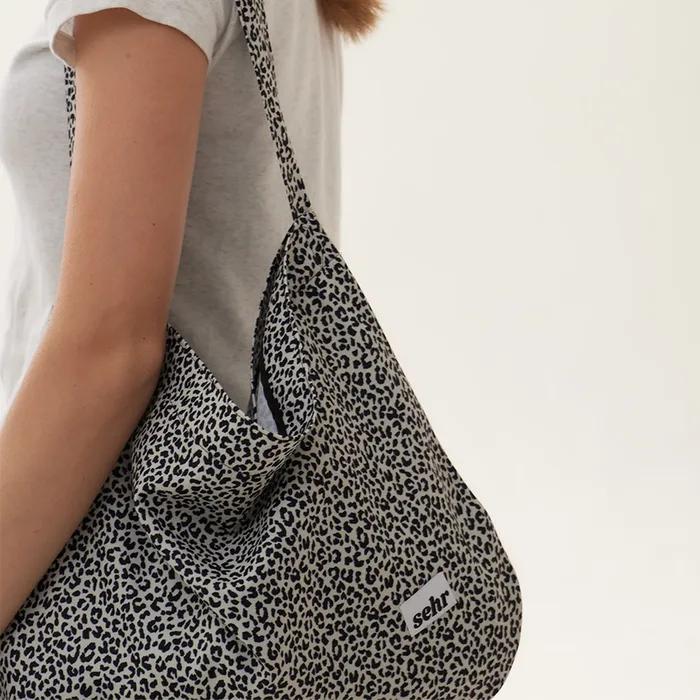 Leopard Easy Bag (Ivory)