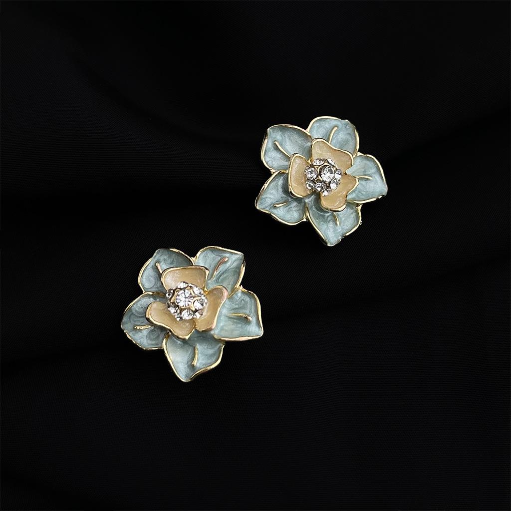 18K Gold Plated Clip-on Enamel Flower Earrings - Non-Pierced, High Color Retention