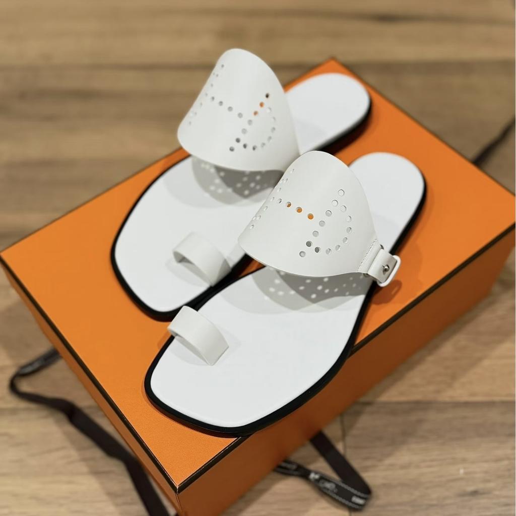 Cowhide version~ niche French set-toe cool slippers women's outer wear 2025 new summer vacation flat sandals