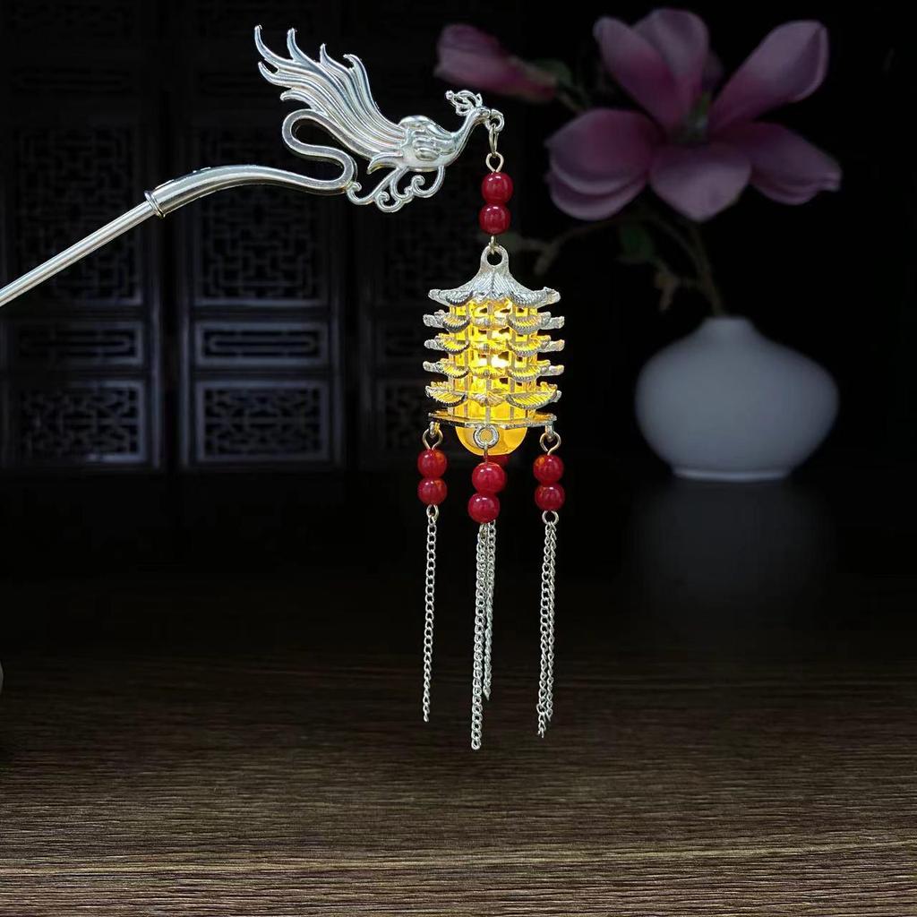 Ancient Style Luminous Hairpin: High-End Alloy Lantern Design for Hanfu Skirts