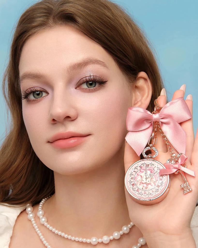 Flower Knows Bunny Garden Collection Lippenbalsam Vintage Taschenuhr Stil Tragbarer Taschenanhänger Feuchtigkeitsspendende Lippenpflege Make-up