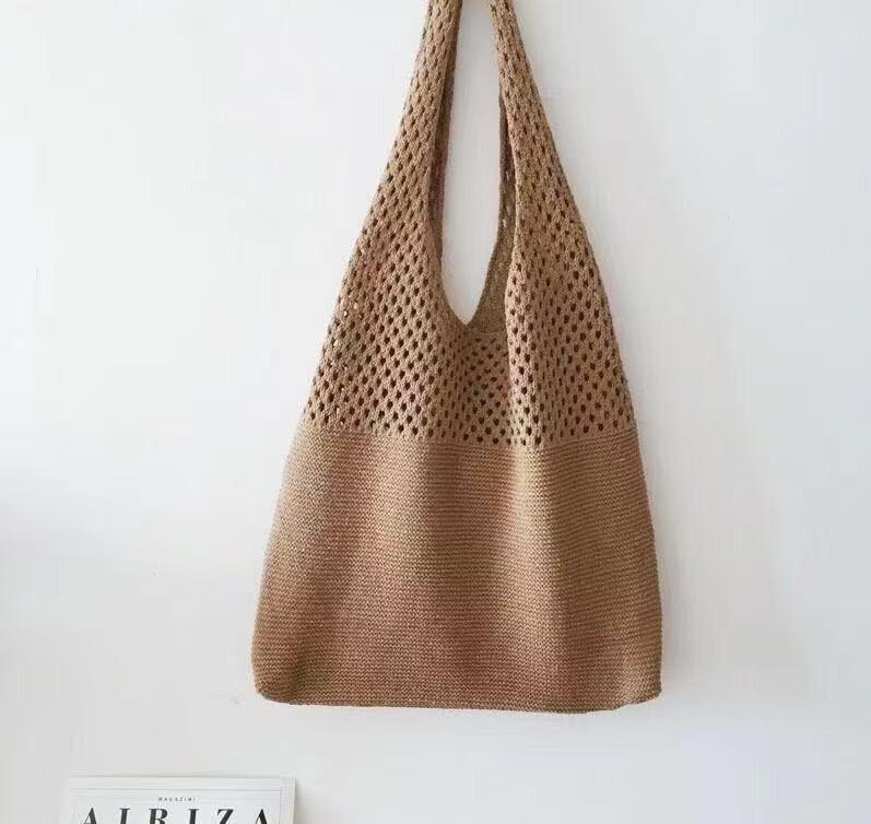 Hollow Hand-woven Bag Women's Leisure Large-capacity Straw Bag Seaside Vacation Shoulder Beach Bag Knitted Tote Bag