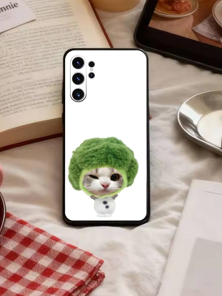 Goofy Cats Big Eyes Phone Case For Samsung S26,S25,S24,S23,S22,S21,S20,Plus,Fe,Lite,Others Black Cover