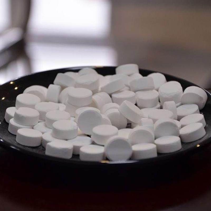 1 Box Swimming Pool Cleaning Tablet Chlorine Bromine Tablets Cleaner Swimming Spa Hot Tub Household Cleaning Supplies