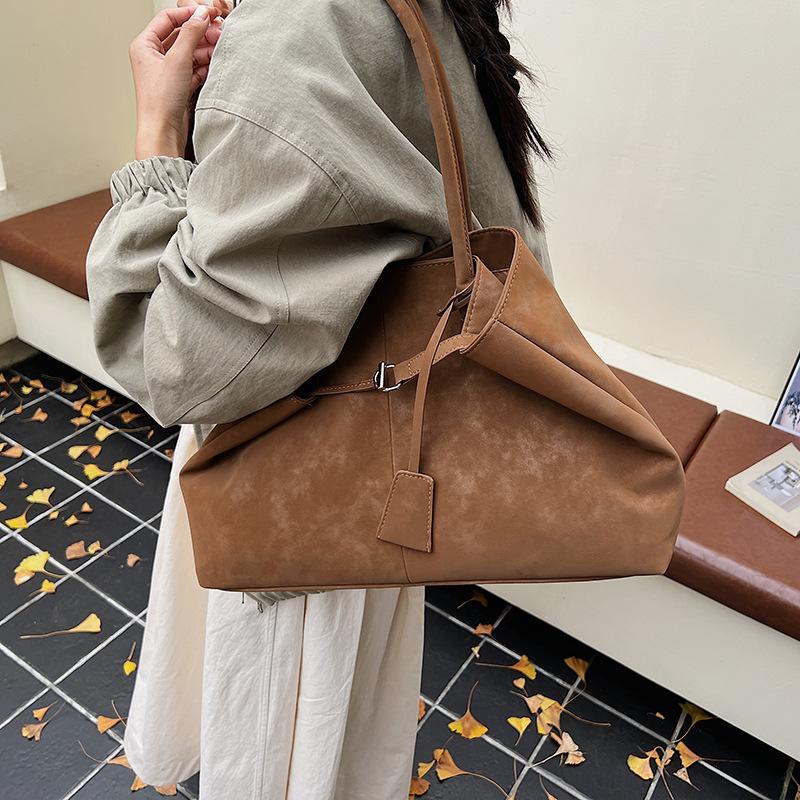 Autumn and Winter Retro Large-capacity Bag Women's 2025 New Fashion and Simple Commuter Shoulder Bag College Student Tote Bag