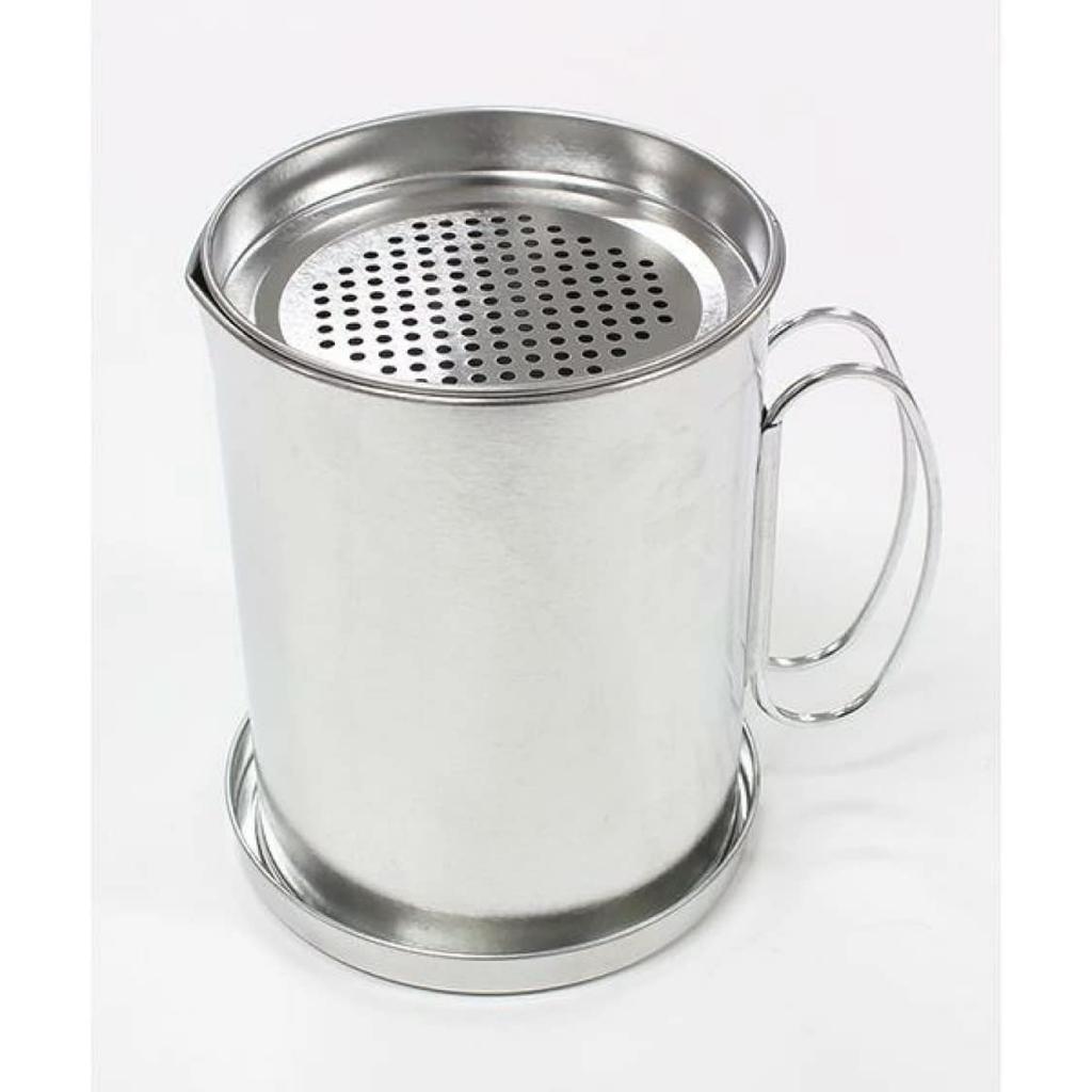 3-Piece Oil Pot Set with Lid and Strainer, Simple Stainless Steel Round Shape, Stylish 700ml, Kitchen Oil Container, Oil Pot