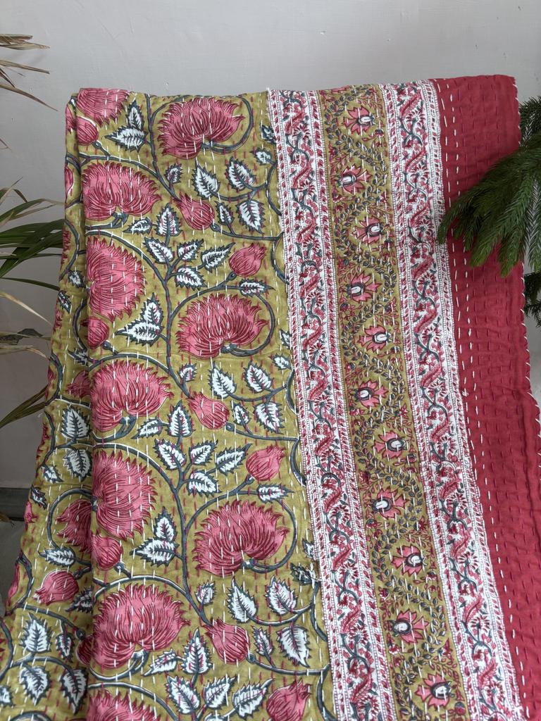 Handmade Floral Print Kantha Quilt, Queen Size Blanket Throw, Indian Block Print Bedspread, 100% Cotton Bedding Throw