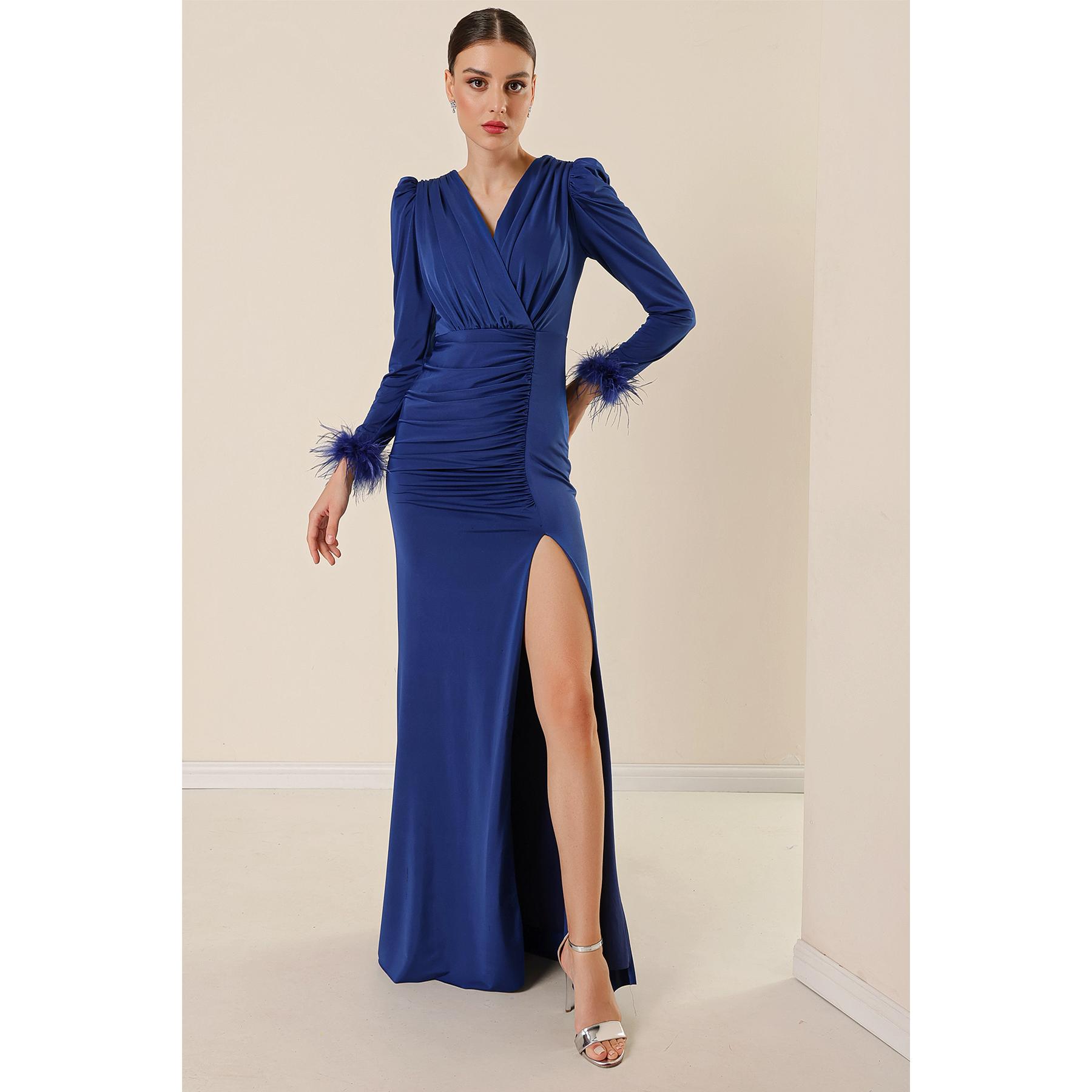 

Длинное платье из двубортного воротника с длинным рукавом и волосатым фронтом на подкладке из хрустальной ткани