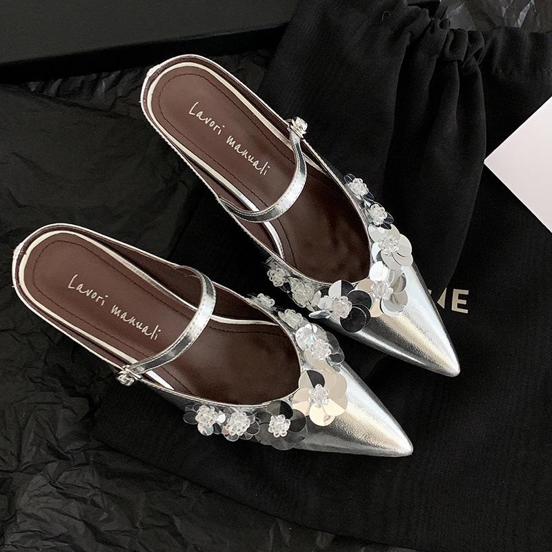 

Korean pointed slippers women s 2025 new inner height increase Mary Jane shoes niche flower high heels spring and summer new 34