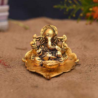 Return Gift Ganesh Idol On Leaf - Lord Ganesha with Diya - Metal Diya for Diwali Decoration Items Home Decorative Gift Puja Gifts Corporate, Diwali