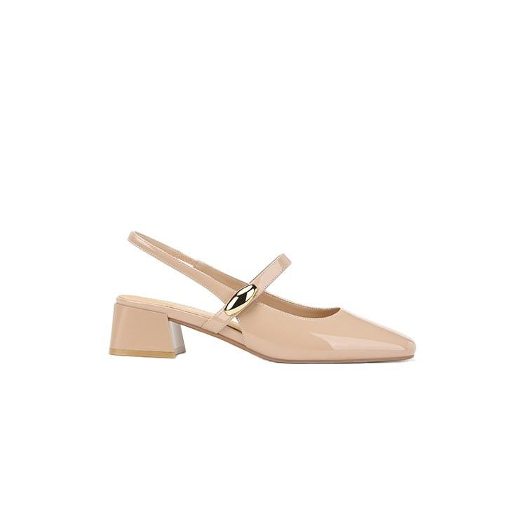 Su Yinyin has the same square head casual and versatile thick heel rear empty sandals, minimalist style and high-end naked pink bag head sandals.