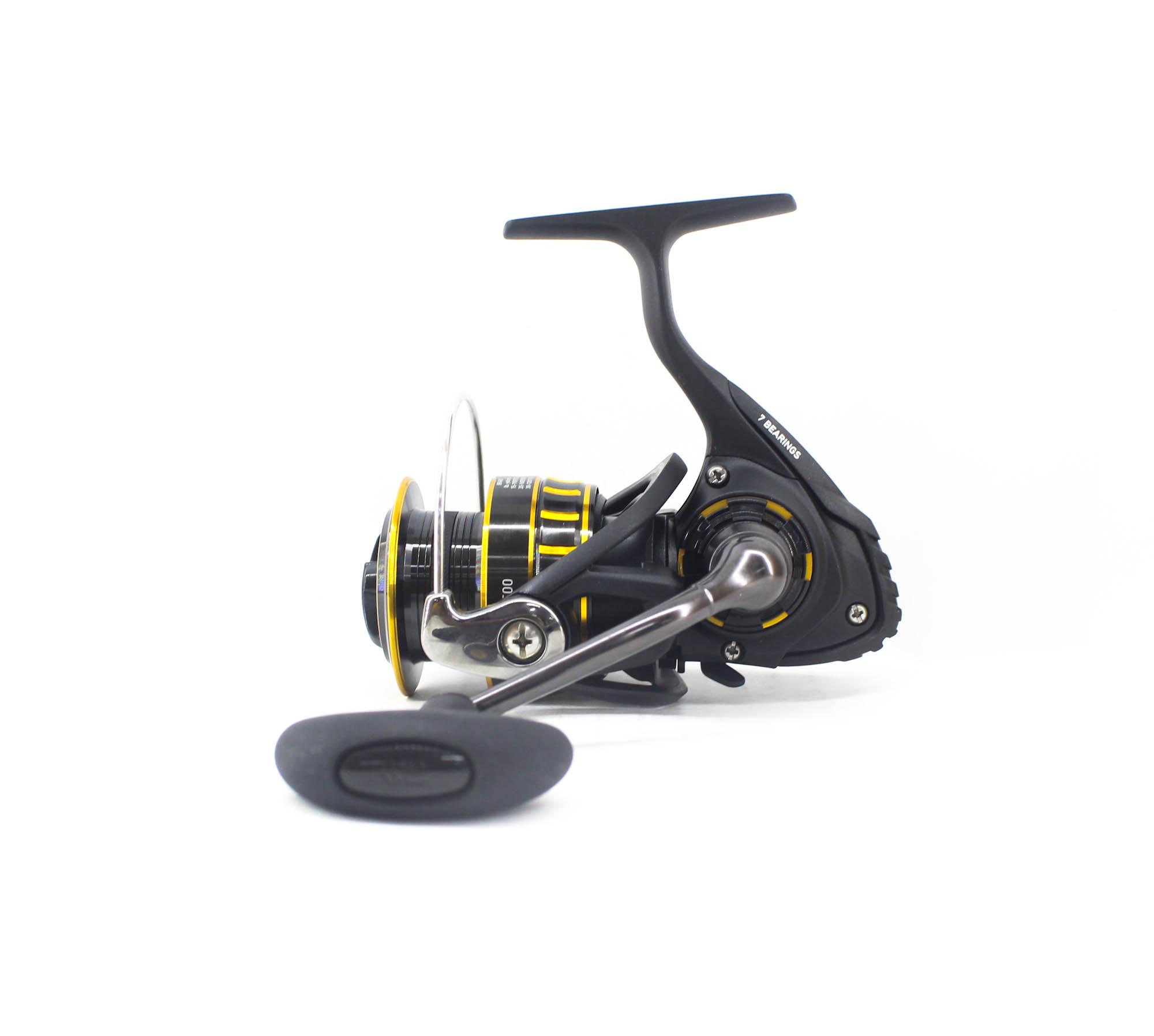 

Катушка Daiwa спиннинговая BG 2500 (7694)