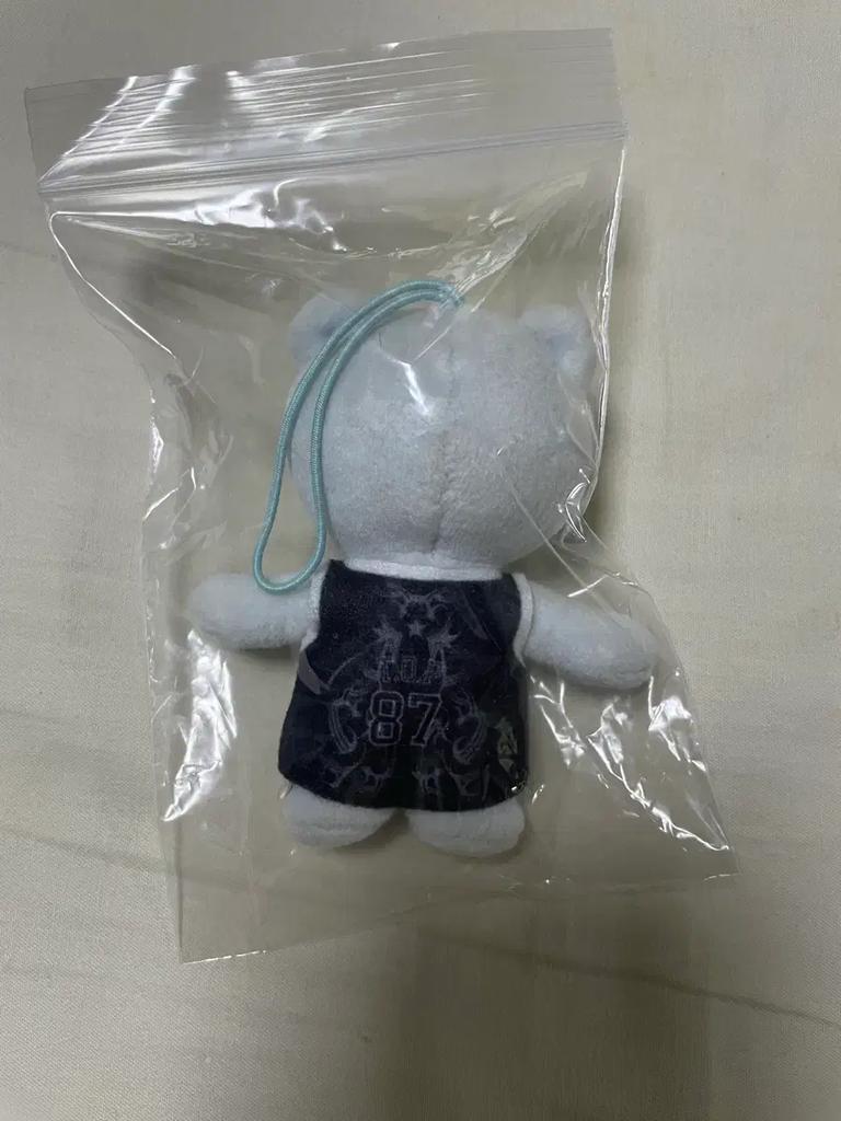 BIGBANG Crank Doll Top Used