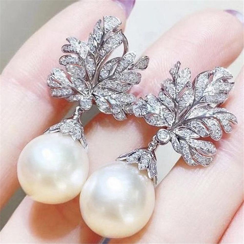 

Cute Female White Zircon Stone Silver Color Stud Earrings Lovely Bridal Wedding Jewelry For Women белый