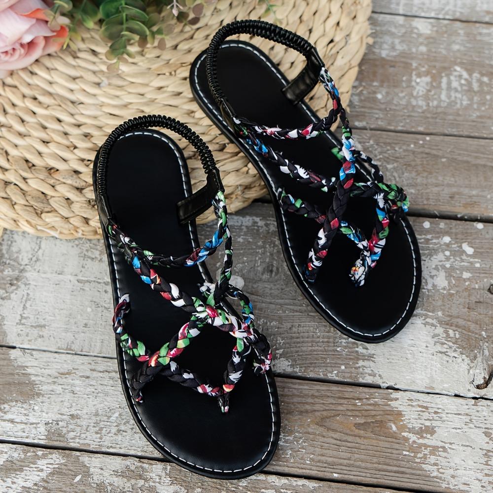 Sandali alla moda da donna bohémien con cinturino intrecciato, motivo floreale, vestibilità elastica, design open-toe, tacco piatto, tomaia e interno in tela, suola in gomma