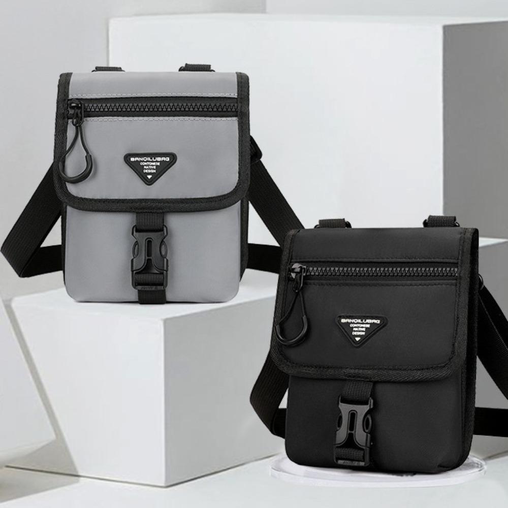 

Waterproof Nylon Single Shoulder Bag Wear Resistant Riding Chest Bag Sports Crossbody Bag Camping