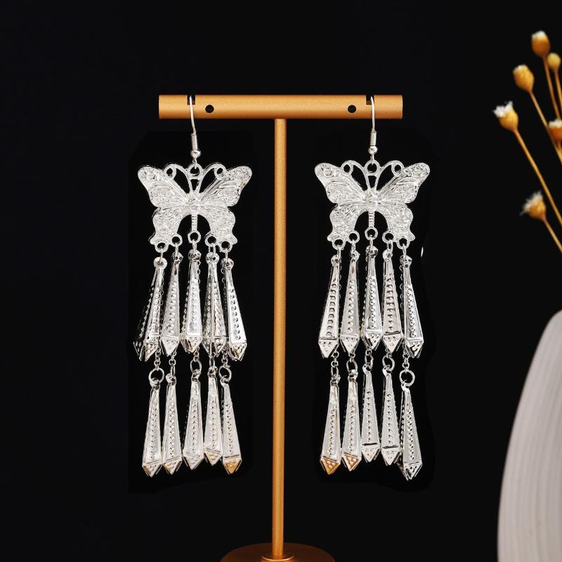 New Miao Long Tassel Minority Earrings, Light Luxury Miao Silver Exaggerated Fashion Temperament Earrings