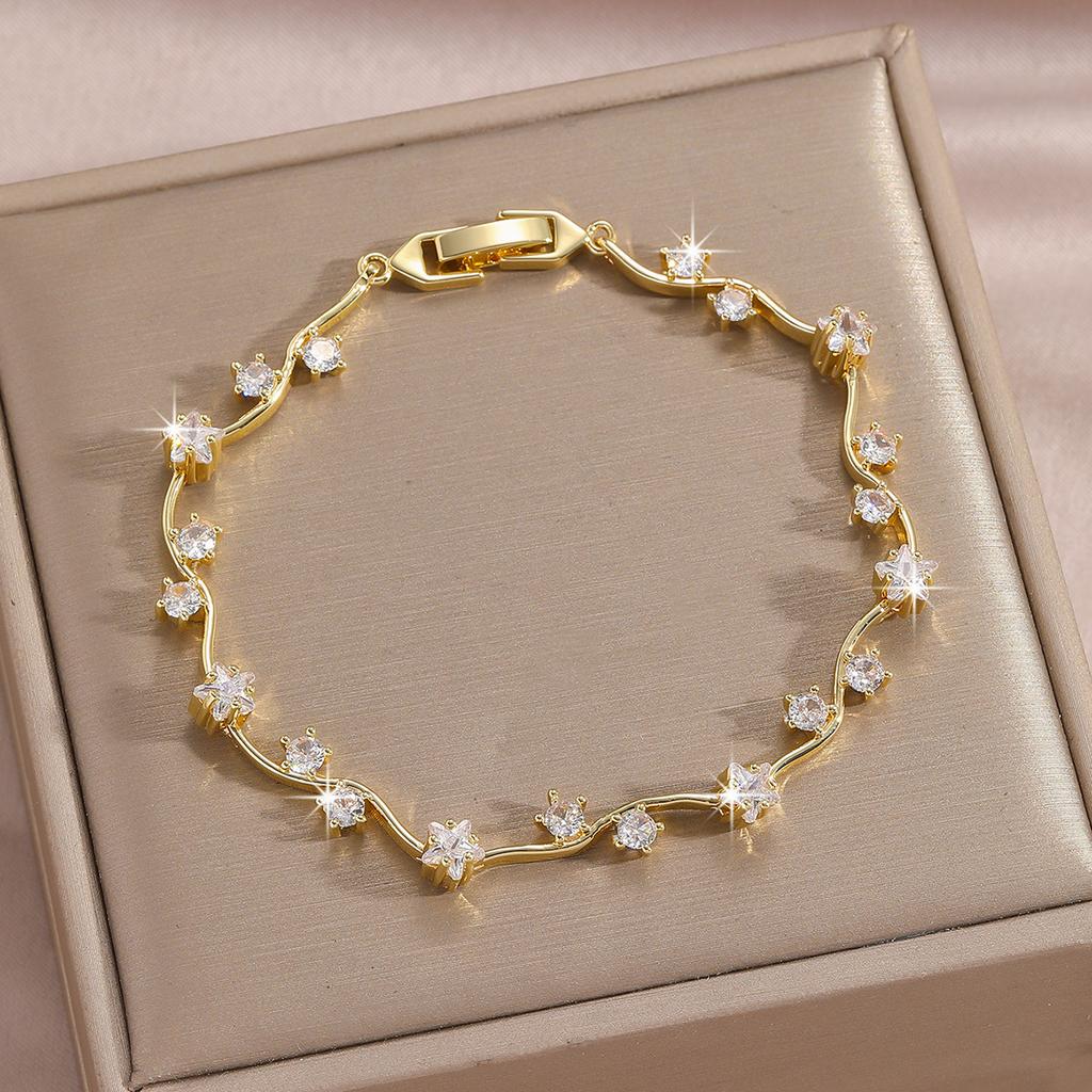 Luxury Gold-Plated Copper Zircon Leaf Bracelet, High Quality Jewelry